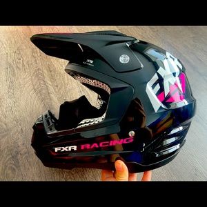 FXR ladies helmet pink and black
